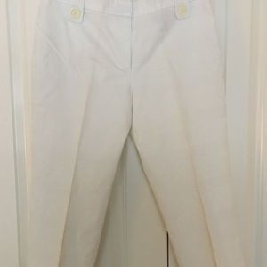 Burberry white capris size 10